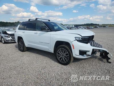Czwarte zdjęcie samochodu z boku: 2025 JEEP GRAND CHEROKEE L SUMMIT VIN:1C4RJKEG2S8683913 - miniatura