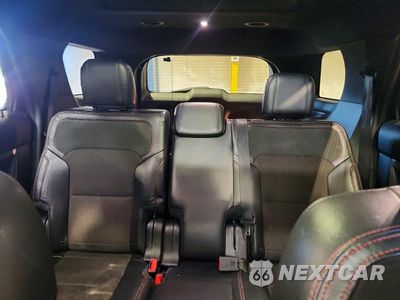 Zdjęcie 10 z 13 samochodu: 2019 FORD EXPLORER XLT VIN:1FM5K8D80KGA02531 - miniatura