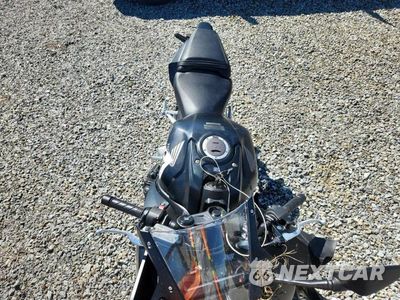 Piąte zdjęcie samochodu w środku: 2026 HONDA CBR650 R VIN:MLHRH1553T5202006 - miniatura