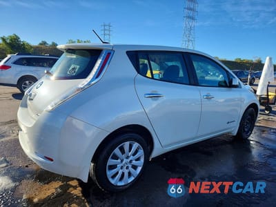 Trzecie zdjęcie samochodu z tyłu: 2016 NISSAN LEAF S VIN:1N4AZ0CP2GC303864 - miniatura