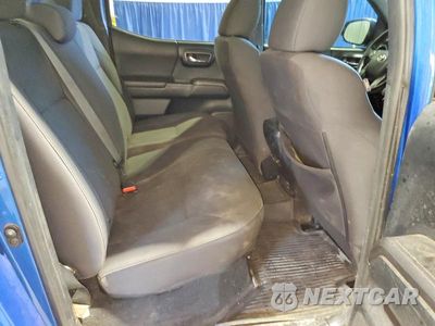 Zdjęcie 10 z 12 samochodu: 2017 TOYOTA TACOMA TRD SPORT VIN:5TFCZ5AN3HX059637 - miniatura