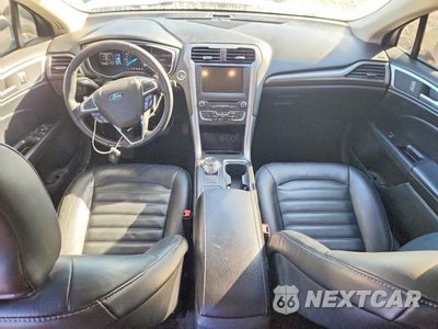 Zdjęcie 8 z 12 samochodu: 2018 FORD FUSION SE VIN:3FA6P0HD9JR266864 - miniatura