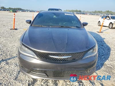 Piąte zdjęcie samochodu w środku: 2015 CHRYSLER 200 S VIN:1C3CCCDG2FN665124 - miniatura