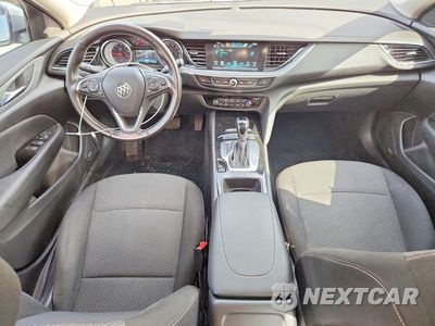 Zdjęcie 8 z 13 samochodu: 2018 BUICK REGAL TOURX PREFERRED VIN:W04GU8SX4J1083577 - miniatura