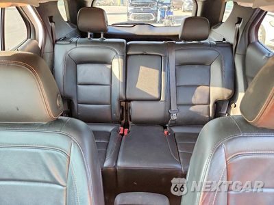 Zdjęcie 10 z 13 samochodu: 2018 CHEVROLET EQUINOX PREMIER VIN:2GNAXMEV7J6287705 - miniatura