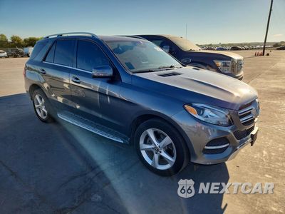 Czwarte zdjęcie samochodu z boku: 2018 MERCEDES-BENZ GLE 350 4MATIC VIN:4JGDA5HB9JB092762 - miniatura