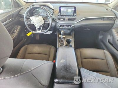 Zdjęcie 8 z 12 samochodu: 2019 NISSAN ALTIMA SV VIN:1N4BL4DV0KC145575 - miniatura