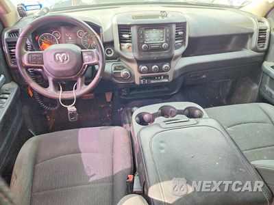 Zdjęcie 8 z 12 samochodu: 2019 RAM 2500 TRADESMAN VIN:3C6UR5HJ3KG700148 - miniatura