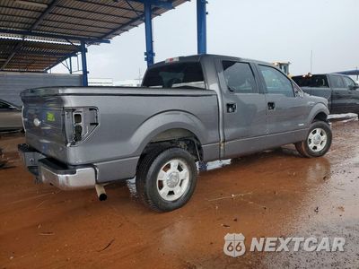 Trzecie zdjęcie samochodu z tyłu: 2011 FORD F150 SUPERCREW VIN:1FTFW1CT9BFC27773 - miniatura