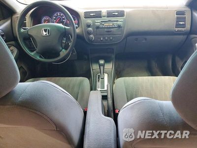 Zdjęcie 8 z 12 samochodu: 2005 HONDA CIVIC LX VIN:2HGES16595H528424 - miniatura