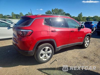 Trzecie zdjęcie samochodu z tyłu: 2019 JEEP COMPASS LATITUDE VIN:3C4NJDBB1KT689612 - miniatura