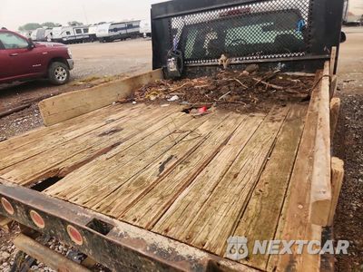 Zdjęcie 10 z 13 samochodu: 2005 CHEVROLET SILVERADO K2500 HEAVY DUTY VIN:1GBHK29U95E285536 - miniatura