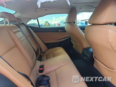 Zdjęcie 10 z 13 samochodu: 2017 LEXUS IS 200T VIN:JTHBA1D20H5055486 - miniatura