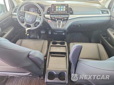 Zdjęcie 8 z 12 samochodu: 2026 HONDA ODYSSEY EXL VIN:5FNRL6H68TB036812 - miniatura