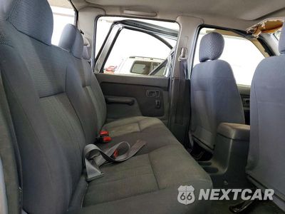 Zdjęcie 10 z 13 samochodu: 2001 NISSAN FRONTIER XE VIN:1N6ED27T61C333192 - miniatura