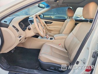 Zdjęcie 7 z 12 samochodu: 2016 NISSAN ALTIMA 2.5 SL VIN:1N4AL3AP7GC248902 - miniatura