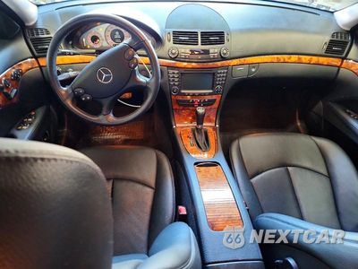 Zdjęcie 8 z 12 samochodu: 2007 MERCEDES-BENZ E 350 VIN:WDBUF56X87B151196 - miniatura