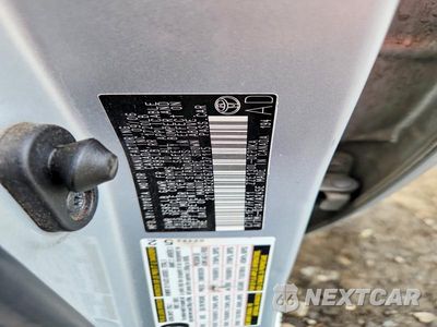 Zdjęcie 12 z 12 samochodu: 2007 TOYOTA COROLLA CE VIN:2T1BR32E67C737115 - miniatura