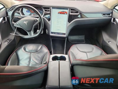 Zdjęcie 8 z 12 samochodu: 2014 TESLA MODEL S VIN:5YJSA1H17EFP31803 - miniatura