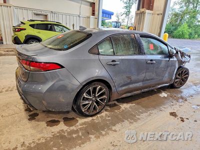 Trzecie zdjęcie samochodu z tyłu: 2020 TOYOTA COROLLA SE VIN:5YFM4RCE9LP026429 - miniatura