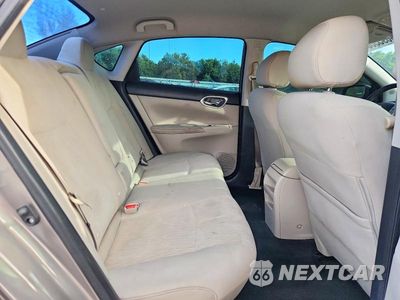 Zdjęcie 10 z 12 samochodu: 2015 NISSAN SENTRA SV VIN:3N1AB7AP4FL683712 - miniatura