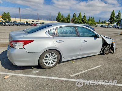 Trzecie zdjęcie samochodu z tyłu: 2017 NISSAN ALTIMA 2.5 S VIN:1N4AL3AP2HC251272 - miniatura