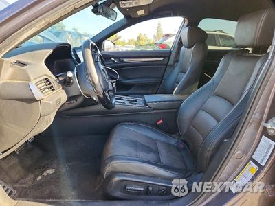 Zdjęcie 7 z 13 samochodu: 2019 HONDA ACCORD SPORT VIN:1HGCV1F30KA153112 - miniatura