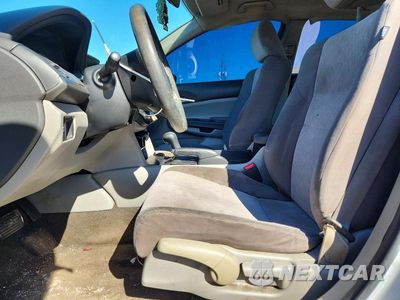 Zdjęcie 7 z 12 samochodu: 2010 HONDA ACCORD LX VIN:1HGCP2F32AA098483 - miniatura
