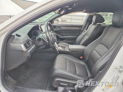 Zdjęcie 7 z 12 samochodu: 2022 HONDA ACCORD HYBRID SPORT VIN:1HGCV3F20NA034208 - miniatura