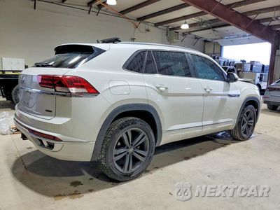 Trzecie zdjęcie samochodu z tyłu: 2020 VOLKSWAGEN ATLAS CROSS SPORT SE VIN:1V26E2CA1LC219000 - miniatura