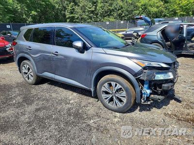 Czwarte zdjęcie samochodu z boku: 2021 NISSAN ROGUE SV VIN:5N1AT3BA0MC722152 - miniatura