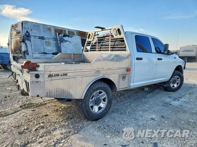 Trzecie zdjęcie samochodu z tyłu: 2018 RAM 2500 ST VIN:3C6UR5CJ0JG282699 - miniatura