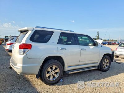 Trzecie zdjęcie samochodu z tyłu: 2013 TOYOTA 4RUNNER SR5 VIN:JTEBU5JR1D5110938 - miniatura