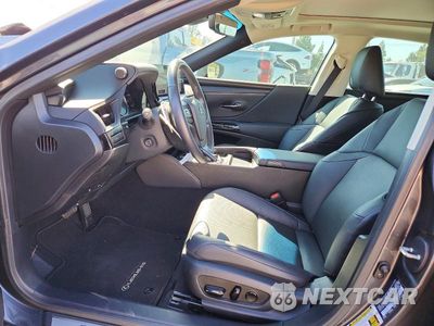 Zdjęcie 7 z 13 samochodu: 2025 LEXUS ES 350 BASE VIN:58ADZ1B10SU192782 - miniatura