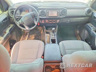 Zdjęcie 8 z 13 samochodu: 2019 TOYOTA TACOMA SR VIN:5TFSX5EN9KX069303 - miniatura