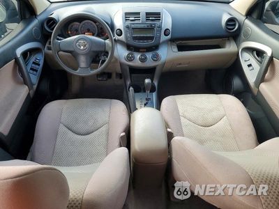 Zdjęcie 8 z 13 samochodu: 2007 TOYOTA RAV4 BASE VIN:JTMBD33V976033723 - miniatura
