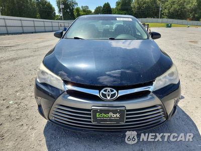 Piąte zdjęcie samochodu w środku: 2017 TOYOTA CAMRY LE VIN:4T1BF1FK0HU352081 - miniatura