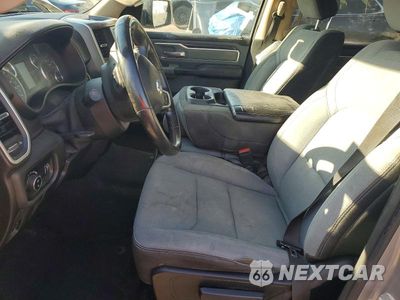 Zdjęcie 7 z 12 samochodu: 2020 RAM 1500 BIG HORN/LONE STAR VIN:1C6RREFT9LN288966 - miniatura
