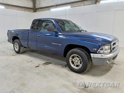 Czwarte zdjęcie samochodu z boku: 2000 DODGE DAKOTA SLT VIN:1B7GL22X9YS763789 - miniatura
