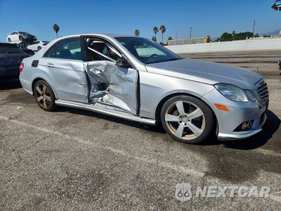 Czwarte zdjęcie samochodu z boku: 2010 MERCEDES-BENZ E 350 VIN:WDDHF5GB4AA075100 - miniatura