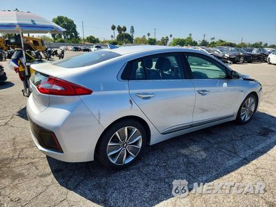 Trzecie zdjęcie samochodu z tyłu: 2017 HYUNDAI IONIQ LIMITED VIN:KMHC85LC5HU021032 - miniatura