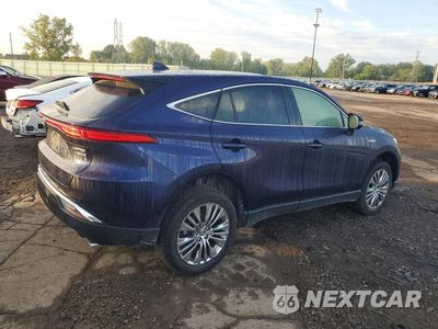Trzecie zdjęcie samochodu z tyłu: 2021 TOYOTA VENZA LIMITED VIN:JTEAAAAH0MJ063915 - miniatura