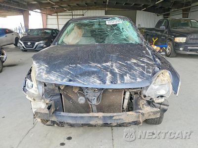 Piąte zdjęcie samochodu w środku: 2015 NISSAN ROGUE SELECT S VIN:JN8AS5MTXFW669077 - miniatura