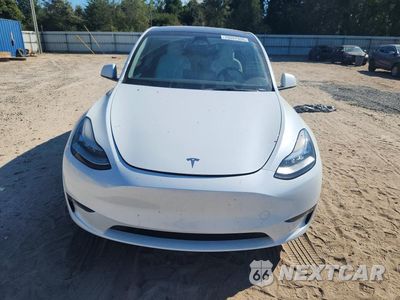 Piąte zdjęcie samochodu w środku: 2023 TESLA MODEL Y VIN:7SAYGDEE1PA118337 - miniatura