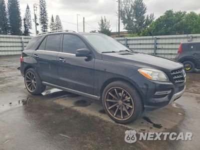 Czwarte zdjęcie samochodu z boku: 2015 MERCEDES-BENZ ML 350 VIN:4JGDA5JB6FA475131 - miniatura