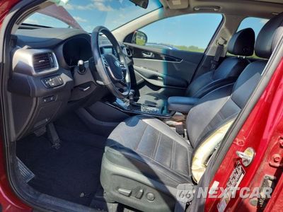 Zdjęcie 7 z 14 samochodu: 2020 KIA SORENTO EX V6 VIN:5XYPHDA56LG636994 - miniatura