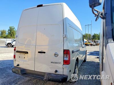 Trzecie zdjęcie samochodu z tyłu: 2021 NISSAN NV 2500 HD VIN:1N6BF0LY0MN810291 - miniatura