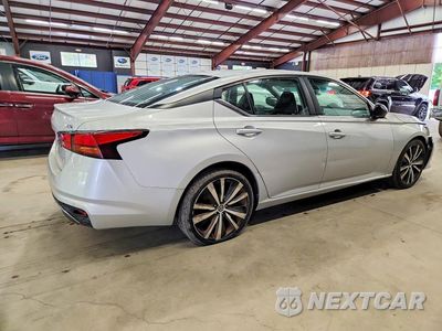 Trzecie zdjęcie samochodu z tyłu: 2020 NISSAN ALTIMA SR VIN:1N4BL4CVXLC175556 - miniatura