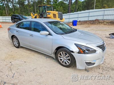 Czwarte zdjęcie samochodu z boku: 2015 NISSAN ALTIMA 2.5 S VIN:1N4AL3AP7FN402107 - miniatura