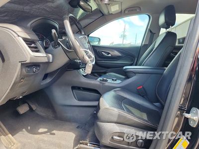 Zdjęcie 7 z 13 samochodu: 2020 GMC TERRAIN SLT VIN:3GKALVEV8LL104292 - miniatura